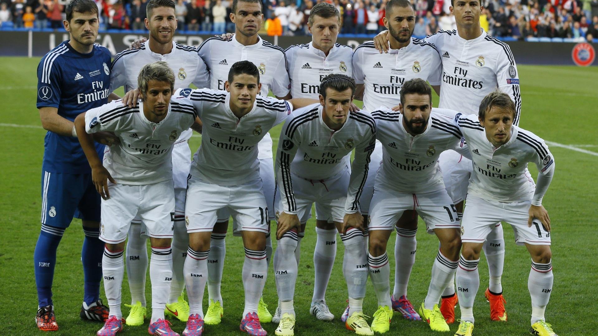 法国队接力换棒精准流畅，法国队换帅